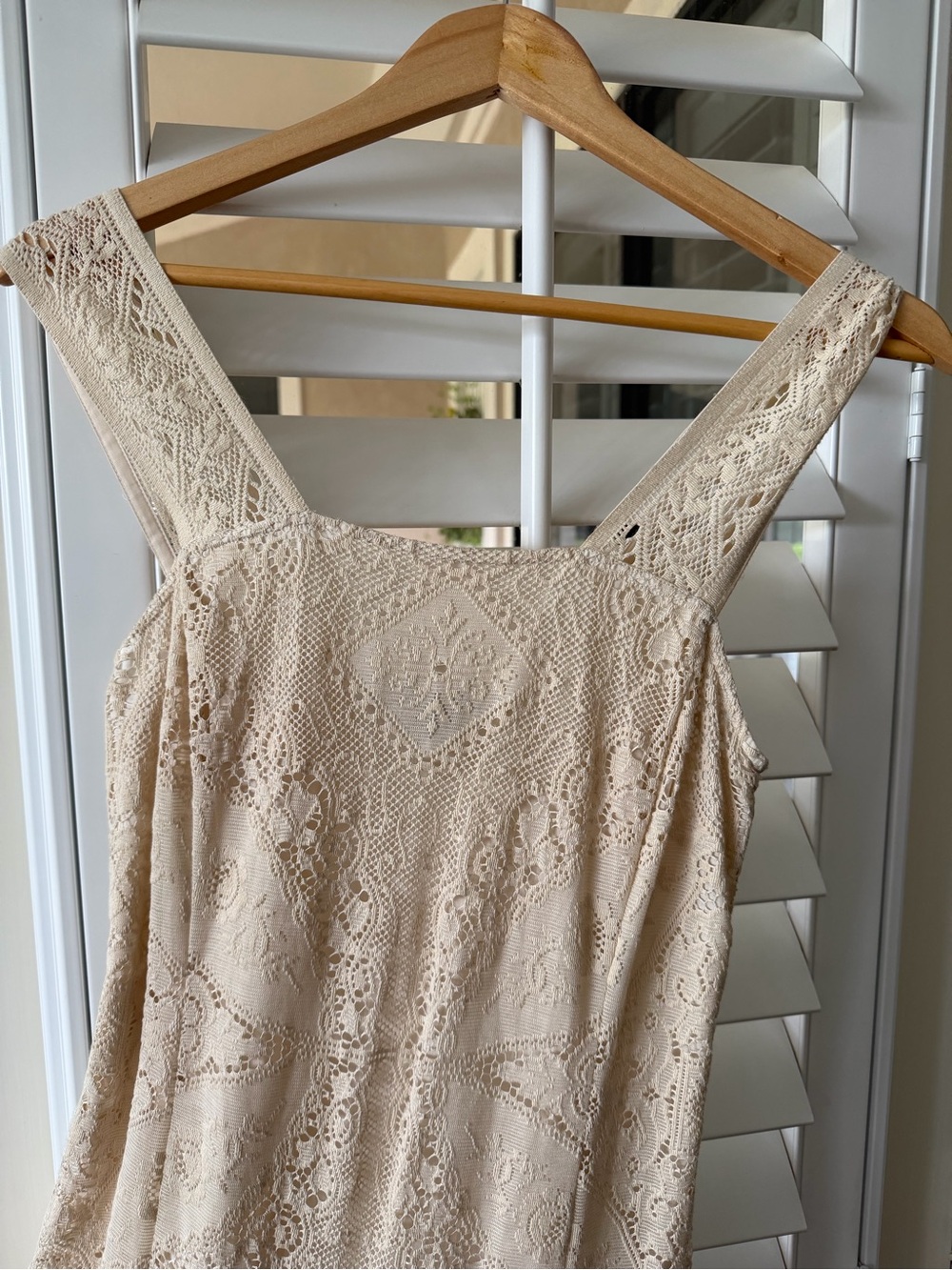 Ralph Lauren Sleeveless Creamy Blush Lace Midi Dress - Picture 3 of 7